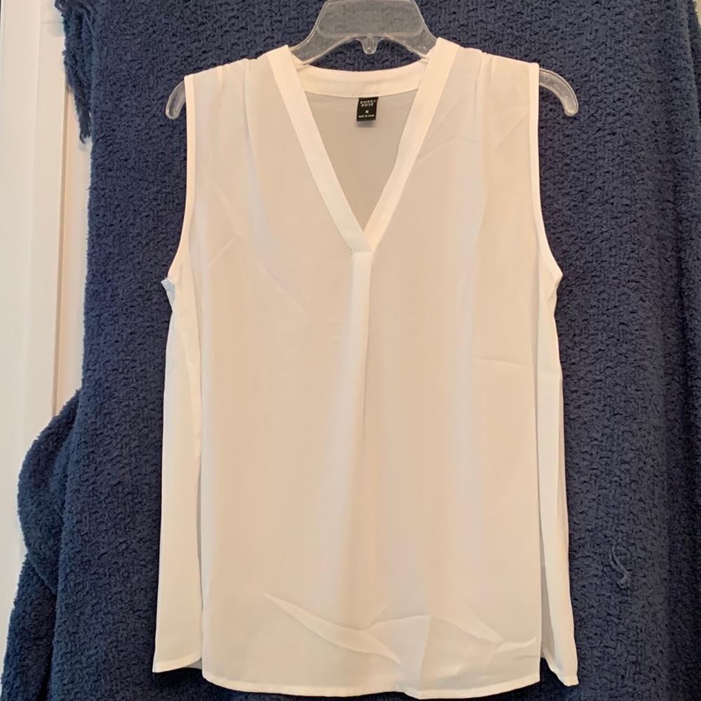 V Neck Sleeveless White Blouse/Top